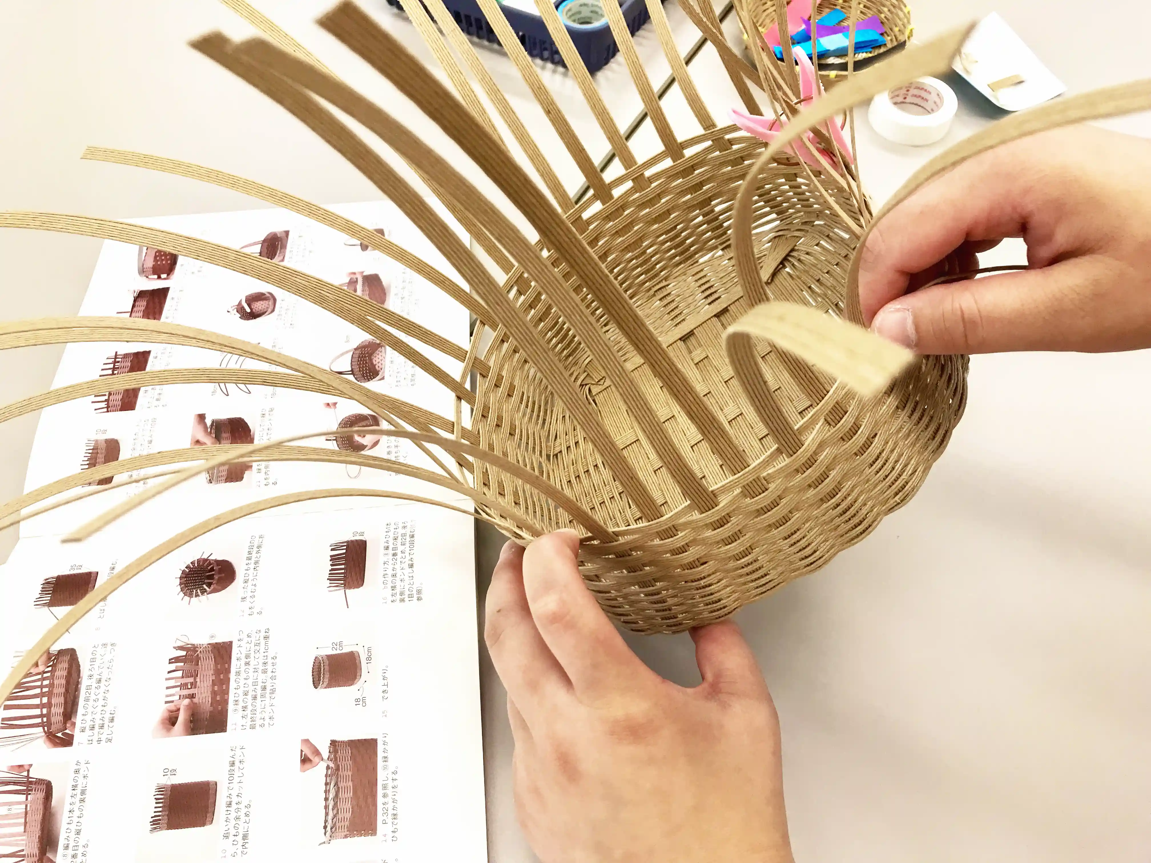 ハンドメイド エコクラフト制作中